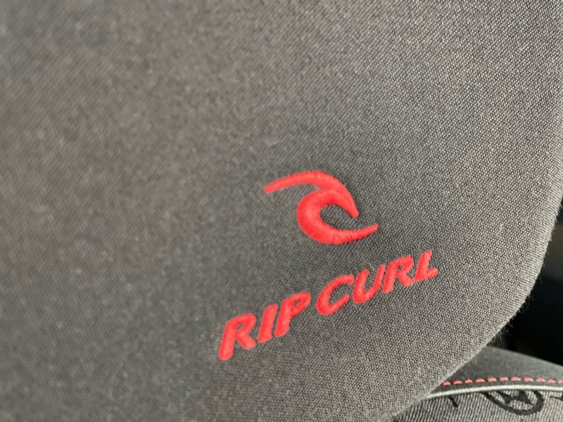 RENAULT TWINGO SEULEMENT 30000KMS 1.2 LEV 16v 75ch RIP CURL QUICKSHIFT 1ERE MAIN GARANTIE 12 MOIS