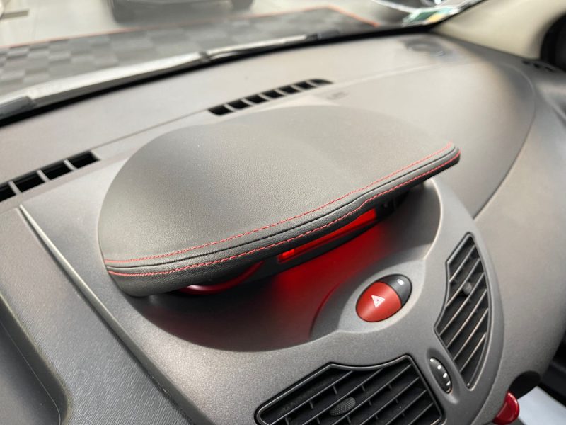 RENAULT TWINGO SEULEMENT 30000KMS 1.2 LEV 16v 75ch RIP CURL QUICKSHIFT 1ERE MAIN GARANTIE 12 MOIS