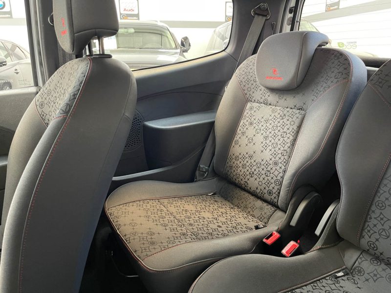 RENAULT TWINGO SEULEMENT 30000KMS 1.2 LEV 16v 75ch RIP CURL QUICKSHIFT 1ERE MAIN GARANTIE 12 MOIS