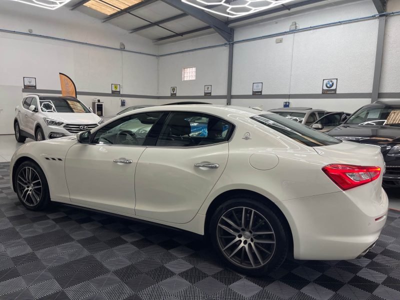 MASERATI GHIBLI III GARANTIE 12 MOIS 3.0 V6 DIESEL 275ch FULL, HISTORIQUE COMPLET, ORIGINE FRANCE