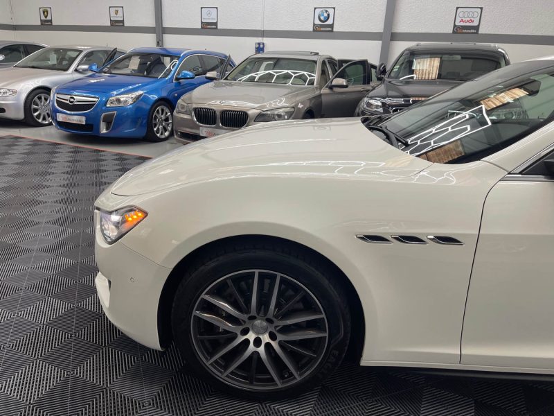 MASERATI GHIBLI III GARANTIE 12 MOIS 3.0 V6 DIESEL 275ch FULL, HISTORIQUE COMPLET, ORIGINE FRANCE