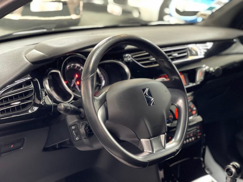 CITROEN DS3 GARANTIE 12 MOIS 1.6 VTI 120CH SO CHIC 1ERE MAIN SUPER ETAT
