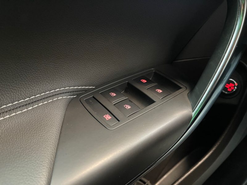 OPEL INSIGNIA SPORTS TOURER 2.8 V6 TURBO OPC 4X4 325ch GARANTIE 12 MOIS 2EME MAIN HISTORIQUE COMPLET