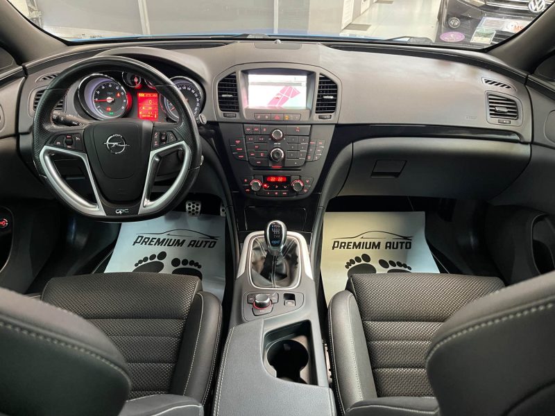 OPEL INSIGNIA SPORTS TOURER 2.8 V6 TURBO OPC 4X4 325ch GARANTIE 12 MOIS 2EME MAIN HISTORIQUE COMPLET