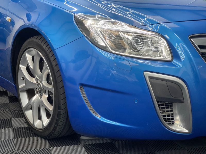 OPEL INSIGNIA SPORTS TOURER 2.8 V6 TURBO OPC 4X4 325ch GARANTIE 12 MOIS 2EME MAIN HISTORIQUE COMPLET