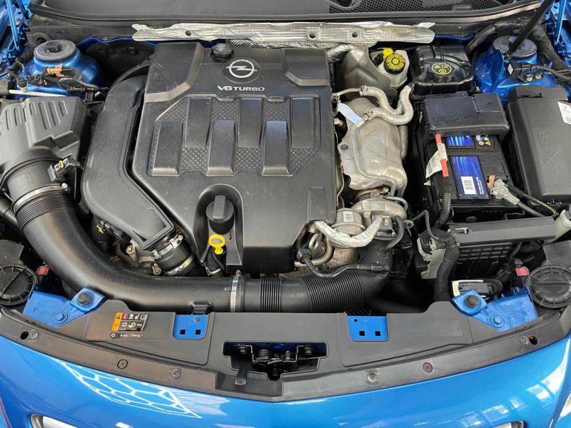 OPEL INSIGNIA SPORTS TOURER 2.8 V6 TURBO OPC 4X4 325ch GARANTIE 12 MOIS 2EME MAIN HISTORIQUE COMPLET