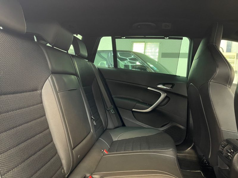 OPEL INSIGNIA SPORTS TOURER 2.8 V6 TURBO OPC 4X4 325ch GARANTIE 12 MOIS 2EME MAIN HISTORIQUE COMPLET