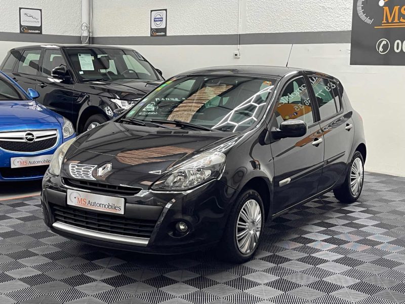 RENAULT CLIO III GARANTIE 12 MOIS 1.2 TCE 100ch EXCEPTION TOMTOM 5P 2EME MAIN, HISTORIQUE LIMPIDE