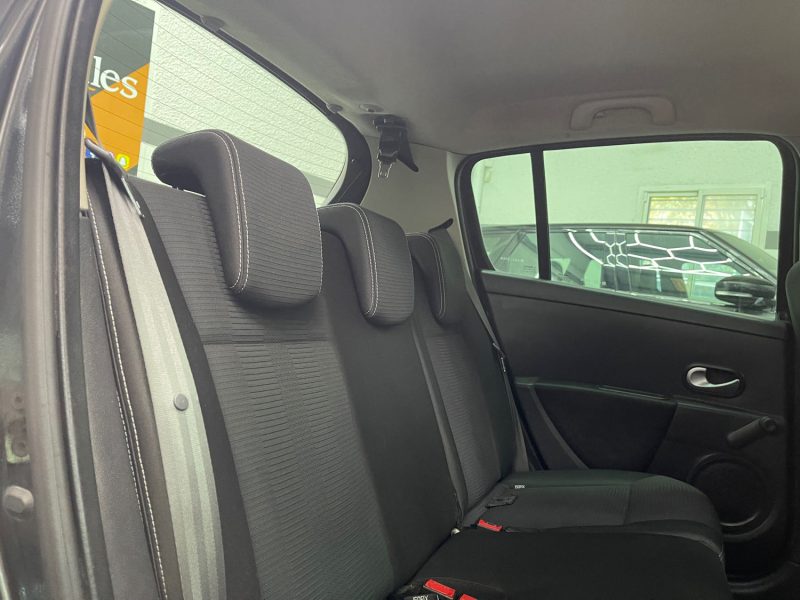 RENAULT CLIO III GARANTIE 12 MOIS 1.2 TCE 100ch EXCEPTION TOMTOM 5P 2EME MAIN, HISTORIQUE LIMPIDE