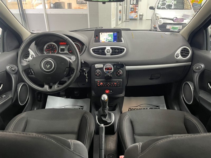 RENAULT CLIO III GARANTIE 12 MOIS 1.2 TCE 100ch EXCEPTION TOMTOM 5P 2EME MAIN, HISTORIQUE LIMPIDE