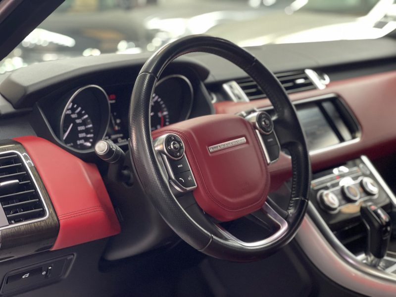 LAND ROVER RANGE ROVER SPORT II TDV6 3.0 HSE 258ch GARANTIE 12 MOIS HISTORIQUE COMPLET SUPER ETAT 