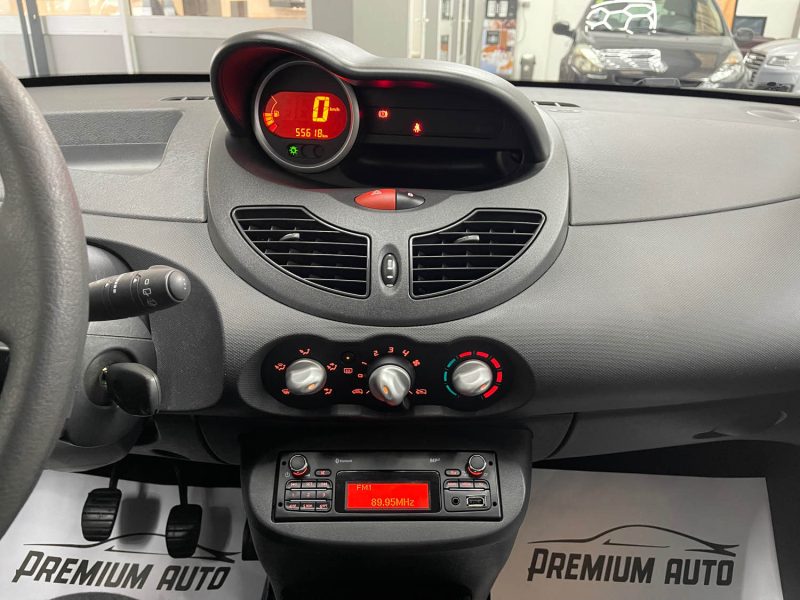 RENAULT TWINGO SEULEMENT 55000KMS 1.2 LEV 16V 75CH LIFE ECO² 1ERE MAIN GARANTIE 12 MOIS SUPER ETAT 