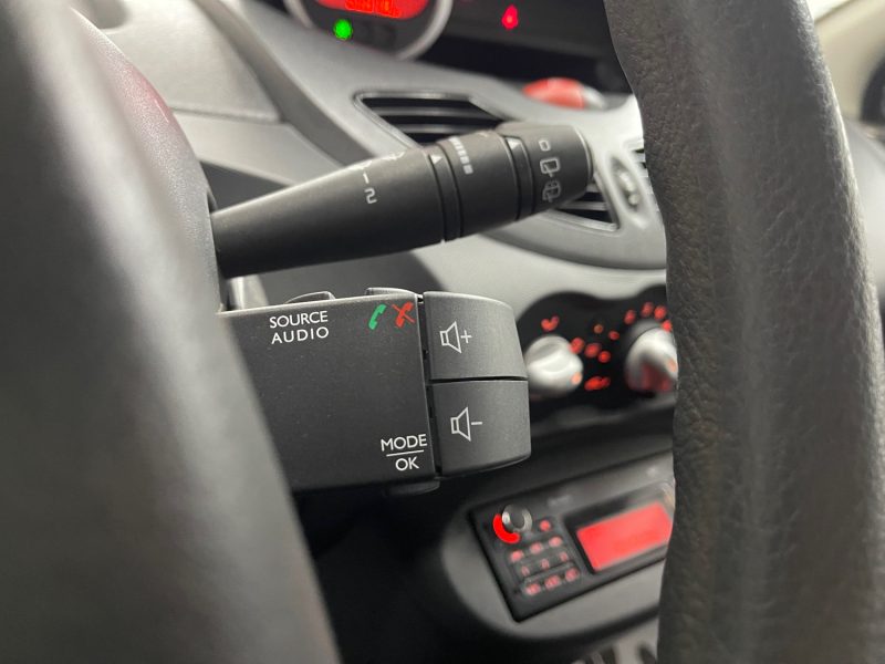 RENAULT TWINGO SEULEMENT 55000KMS 1.2 LEV 16V 75CH LIFE ECO² 1ERE MAIN GARANTIE 12 MOIS SUPER ETAT 