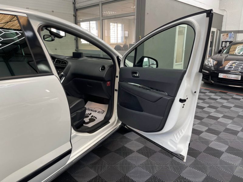 PEUGEOT 3008 HYBRID4 2.0 EHDI 163ch  + ELECTRIC 37ch BMP6 FULL GARANTIE 12 MOIS, 1ERE MAIN