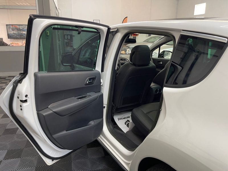 PEUGEOT 3008 HYBRID4 2.0 EHDI 163ch  + ELECTRIC 37ch BMP6 FULL GARANTIE 12 MOIS, 1ERE MAIN