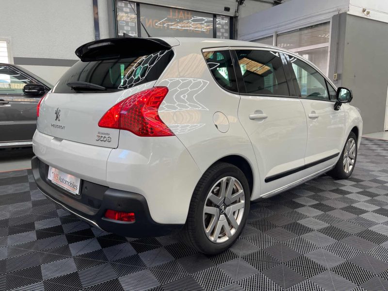 PEUGEOT 3008 HYBRID4 2.0 EHDI 163ch  + ELECTRIC 37ch BMP6 FULL GARANTIE 24 MOIS, 1ERE MAIN