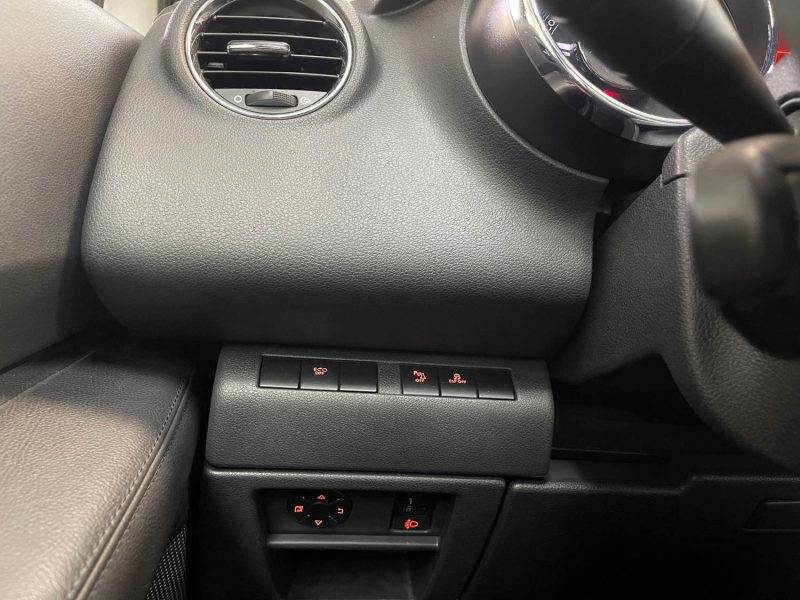 PEUGEOT 3008 HYBRID4 2.0 EHDI 163ch  + ELECTRIC 37ch BMP6 FULL GARANTIE 12 MOIS, 1ERE MAIN