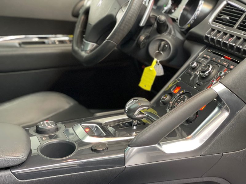 PEUGEOT 3008 HYBRID4 2.0 EHDI 163ch  + ELECTRIC 37ch BMP6 FULL GARANTIE 12 MOIS, 1ERE MAIN