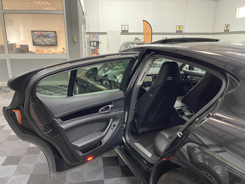 PORSCHE PANAMERA PHASE 2 DIESEL 3.0 V6 250ch PLATINUM EDITION GARANTIE 12 MOIS HISTORIQUE COMPLET 