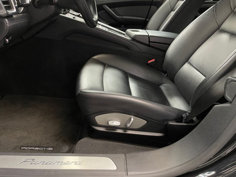 PORSCHE PANAMERA PHASE 2 DIESEL 3.0 V6 250ch PLATINUM EDITION GARANTIE 12 MOIS HISTORIQUE COMPLET 