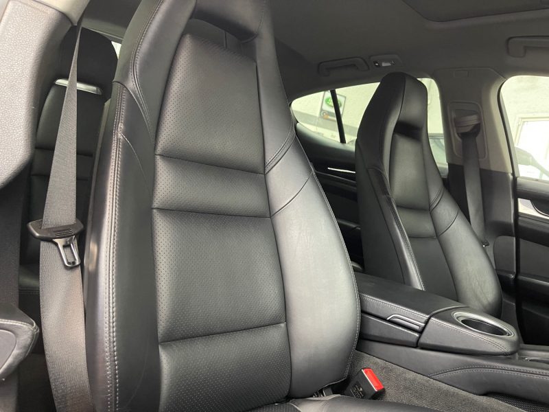 PORSCHE PANAMERA PHASE 2 DIESEL 3.0 V6 250ch PLATINUM EDITION GARANTIE 12 MOIS HISTORIQUE COMPLET 