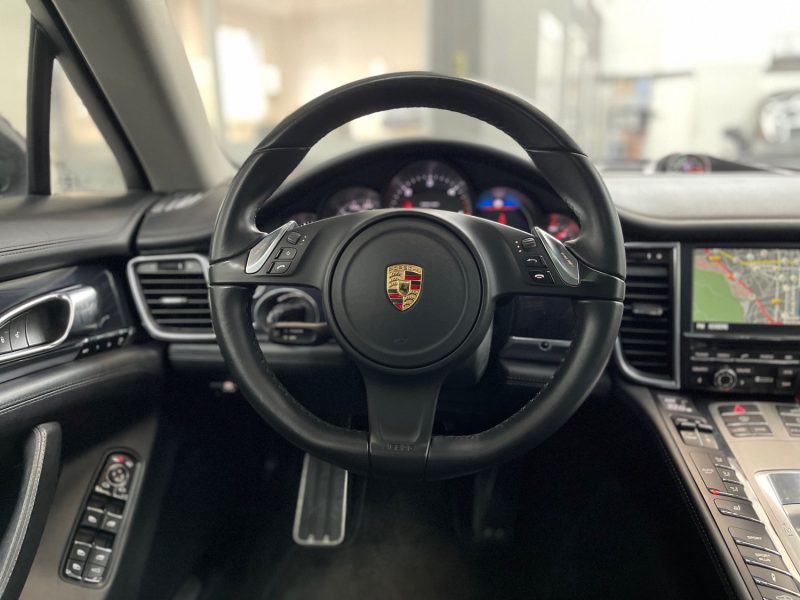 PORSCHE PANAMERA PHASE 2 DIESEL 3.0 V6 250ch PLATINUM EDITION GARANTIE 12 MOIS HISTORIQUE COMPLET 