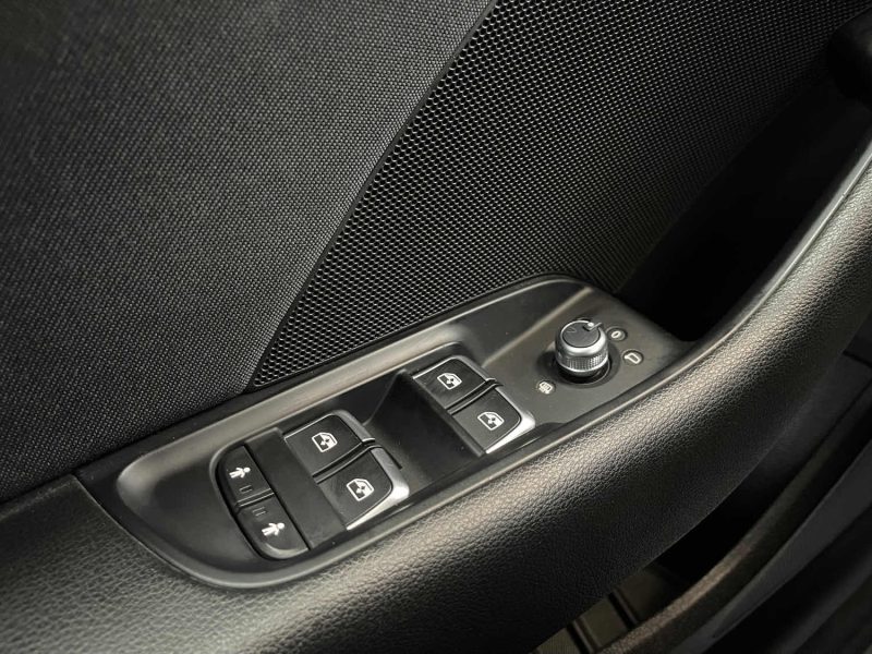 AUDI A3 SPORTBACK PHASE 2 2.0 TDI 150ch AMBITION GARANTIE 12 MOIS SUPER ETAT