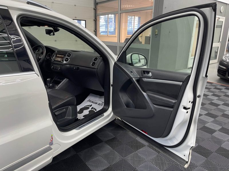 VOLKSWAGEN TIGUAN PHASE2 GARANTIE 12 MOIS 2.0 TDI 140ch R-EXCLUSIVE FULL 4MOTION DSG7 1ERE MAIN 