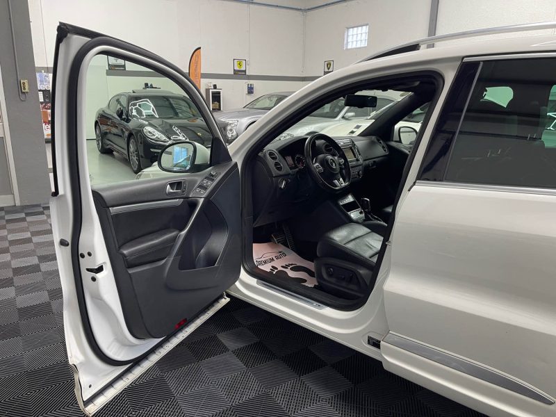 VOLKSWAGEN TIGUAN PHASE2 GARANTIE 12 MOIS 2.0 TDI 140ch R-EXCLUSIVE FULL 4MOTION DSG7 1ERE MAIN 