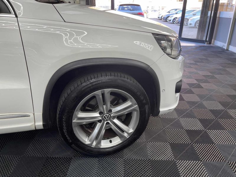 VOLKSWAGEN TIGUAN PHASE2 GARANTIE 12 MOIS 2.0 TDI 140ch R-EXCLUSIVE FULL 4MOTION DSG7 1ERE MAIN 