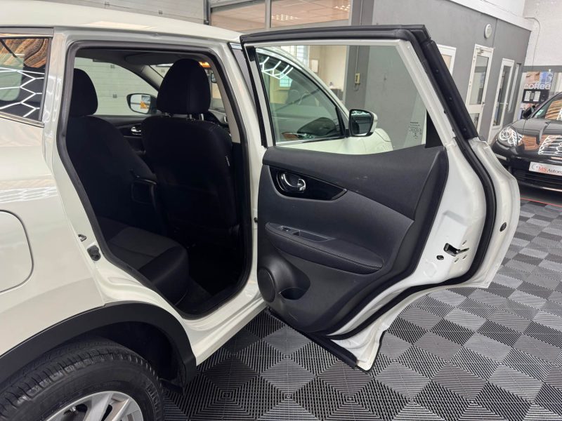 NISSAN QASHQAI 2 1.5 DCI 110ch CONNECT EDITION GARANTIE 12 MOIS 2EME MAIN HISTORIQUE COMPLET 🇨🇵