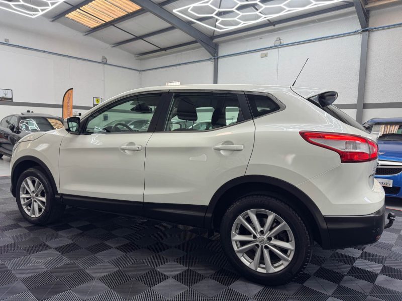 NISSAN QASHQAI 2 1.5 DCI 110ch CONNECT EDITION GARANTIE 12 MOIS 2EME MAIN HISTORIQUE COMPLET 🇨🇵