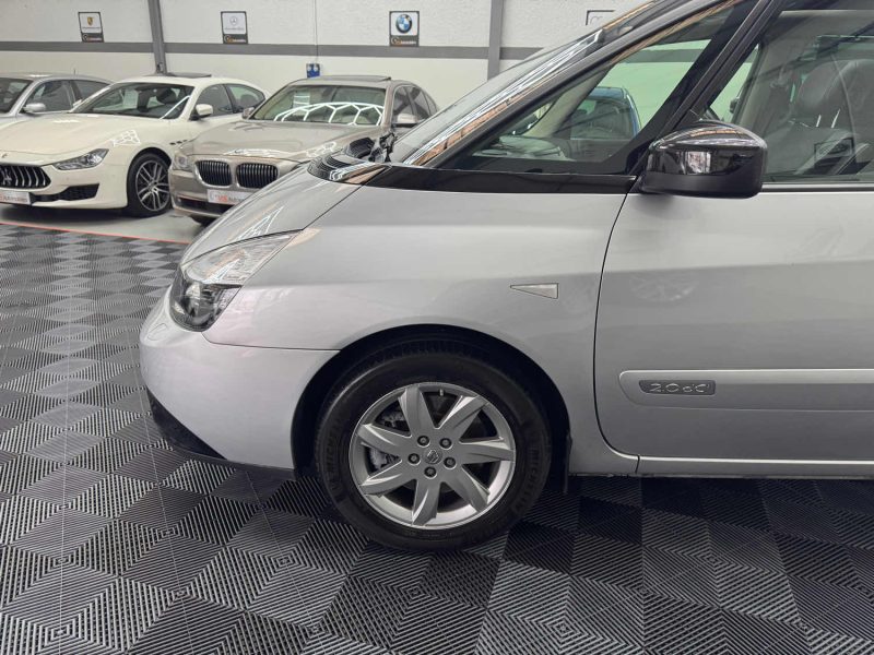 RENAULT ESPACE IV 2.0 DCI 175ch INITIALE BVA 6PL GARANTIE 12 MOIS HISTORIQUE COMPLET 2EME MAIN 🇨🇵