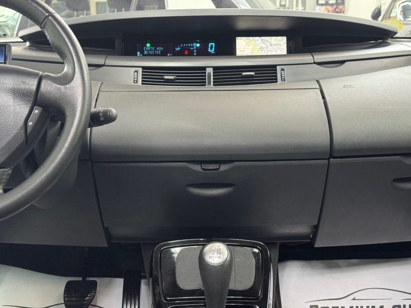 RENAULT ESPACE IV 2.0 DCI 175ch INITIALE BVA 6PL GARANTIE 12 MOIS HISTORIQUE COMPLET 2EME MAIN 🇨🇵