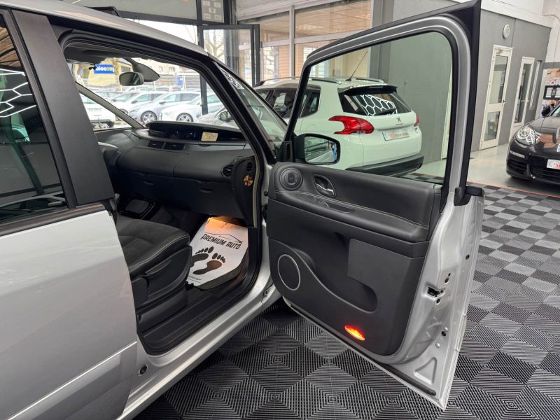 RENAULT ESPACE IV 2.0 DCI 175ch INITIALE BVA 6PL GARANTIE 12 MOIS HISTORIQUE COMPLET 2EME MAIN 🇨🇵