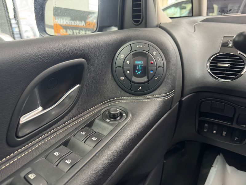 RENAULT ESPACE IV 2.0 DCI 175ch INITIALE BVA 6PL GARANTIE 12 MOIS HISTORIQUE COMPLET 2EME MAIN 🇨🇵