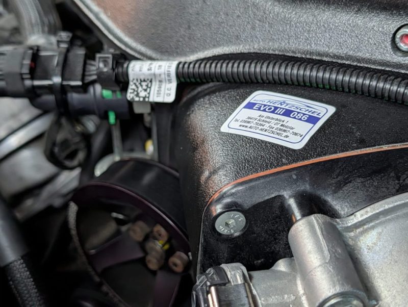 FORD MUSTANG GT FASTBACK WIPPLE SUPERCHARGERS 680 ch 