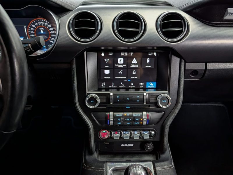 FORD MUSTANG GT FASTBACK WIPPLE SUPERCHARGERS 680 ch 