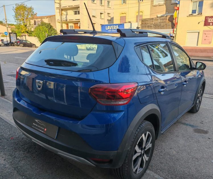 DACIA SANDERO 3 1.0 TCE 90CH CONFORT -22B 2022