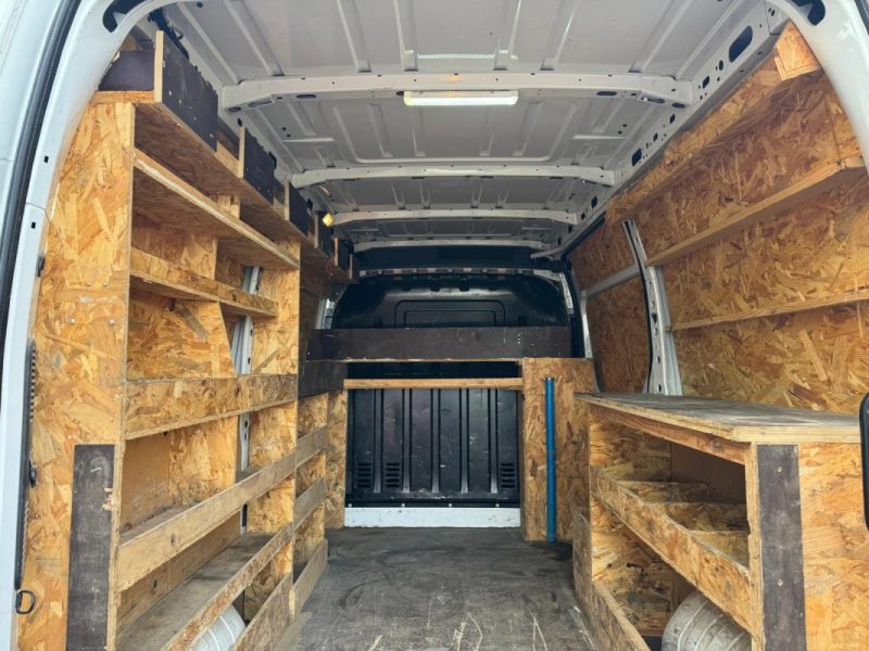 RENAULT MASTER F3300 L2H2 2.3 DCI 135 GRAND CONFORT / HABILLAGE BOIS / 