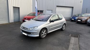PEUGEOT 206 QUIKSILVER 2.0 HDI 90 Cv GARANTIE
