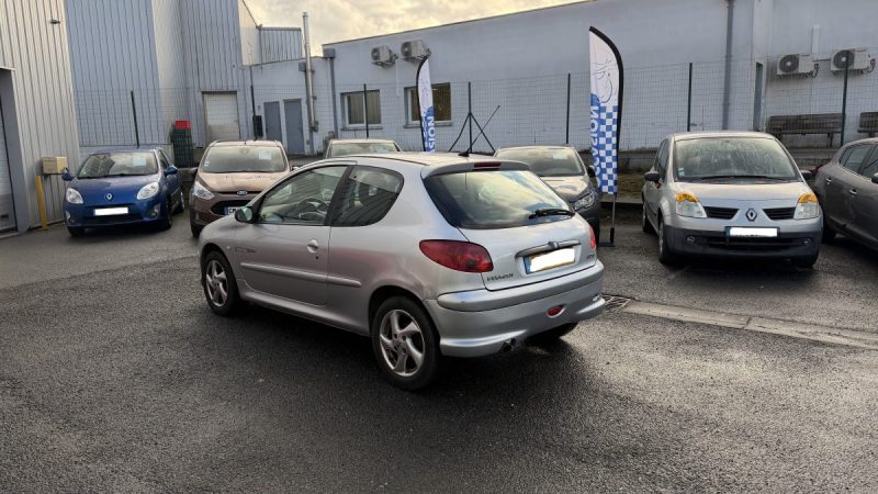 PEUGEOT 206 QUIKSILVER 2.0 HDI 90 Cv GARANTIE