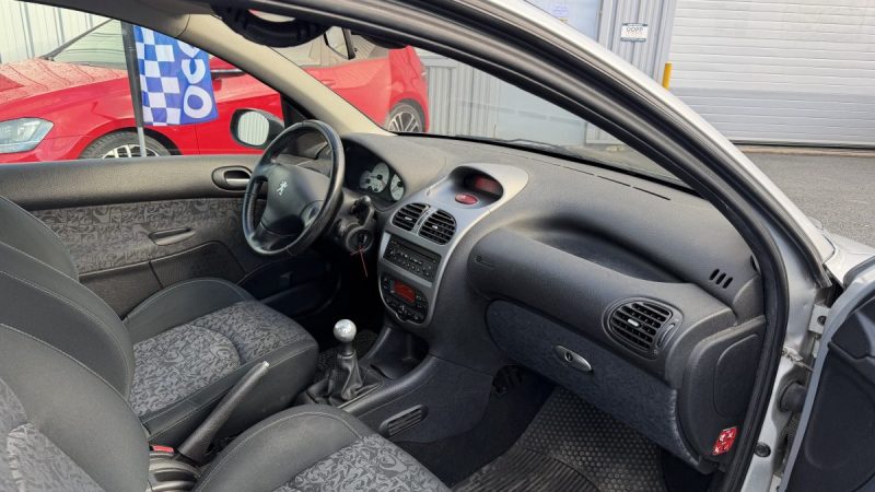 PEUGEOT 206 QUIKSILVER 2.0 HDI 90 Cv GARANTIE