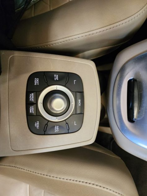 RENAULT SCENIC III 2.0 DCI 160Cv Entretien complet-BVM6 - Pack BOSE - Sièges chauffants