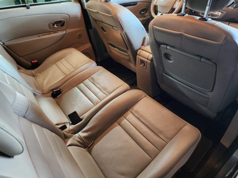 RENAULT SCENIC III 2.0 DCI 160Cv Entretien complet-BVM6 - Pack BOSE - Sièges chauffants