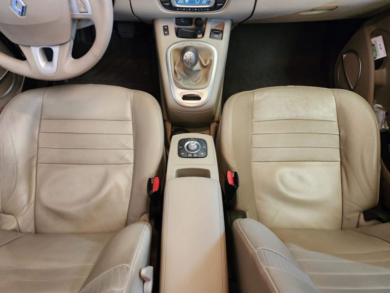 RENAULT SCENIC III 2.0 DCI 160Cv - INITIALE -BVM6 - SUIVIS COMPLET