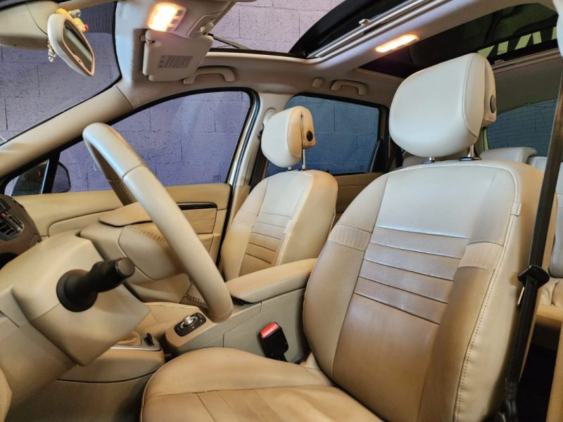 RENAULT SCENIC III 2.0 DCI 160Cv Entretien complet-BVM6 - Pack BOSE - Sièges chauffants