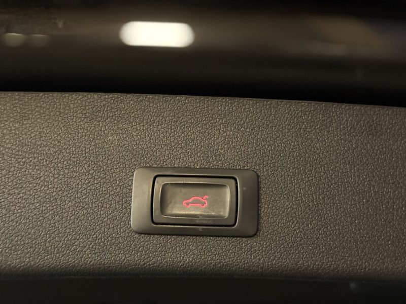 AUDI Q5 3.0 V6 TDI 245 AVUS QUATTRO S TRONIC AUDI EXCLUSIVE