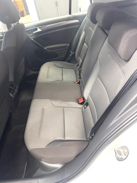 VOLKSWAGEN GOLF VII 2.0 TDI 150CH BLUEMOTION TECHNOLOGY CONFORTLINE 2017