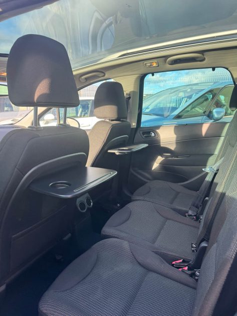 PEUGEOT 308 1.6 E-HDI 115 FAP ALLURE 7 PLACES